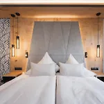 Fisserhof Hotell 4*