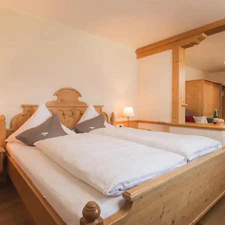 Hotel Fisserhof 4*